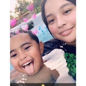 Meet your Posher, Karem